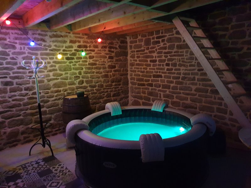 Chambre bulle sous les étoiles à Tourch