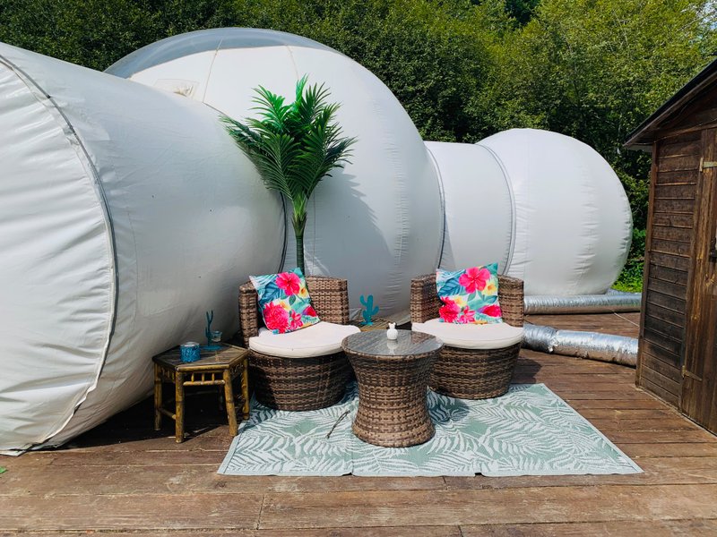 Chambre bulle sous les étoiles à Lanouaille