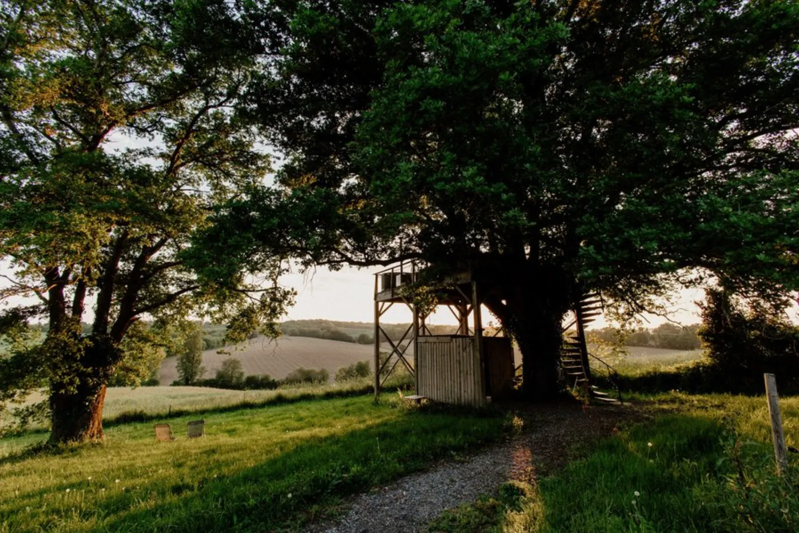 Bulle au sommet du Chêne & Spa : Bulle en Midi-Pyrénées (Occitanie) - cadre naturel Gers