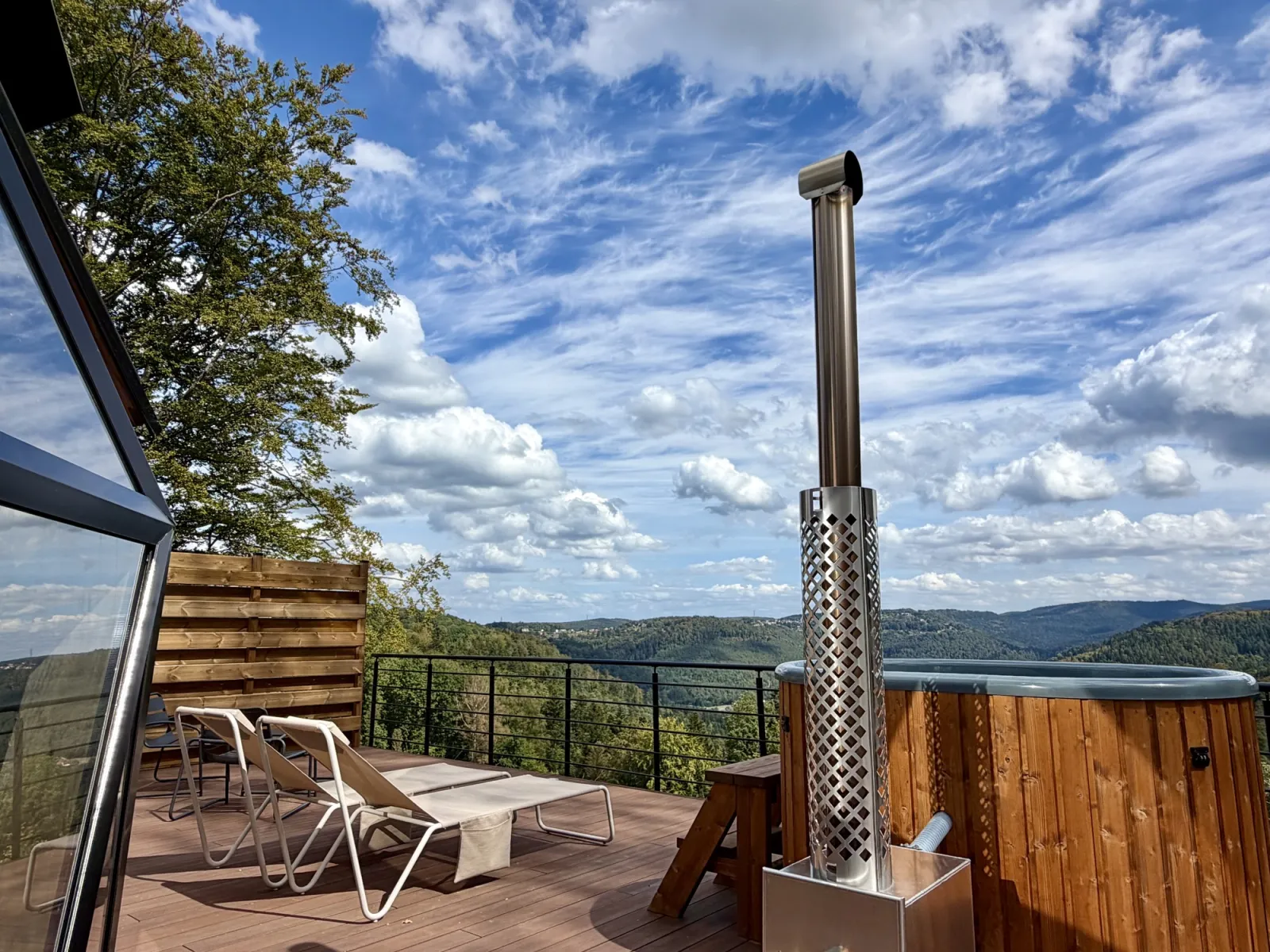 Dôme Aura - Dôme avec sauna panoramique et bain nordique (Hommert, Moselle) - cadre naturel Moselle