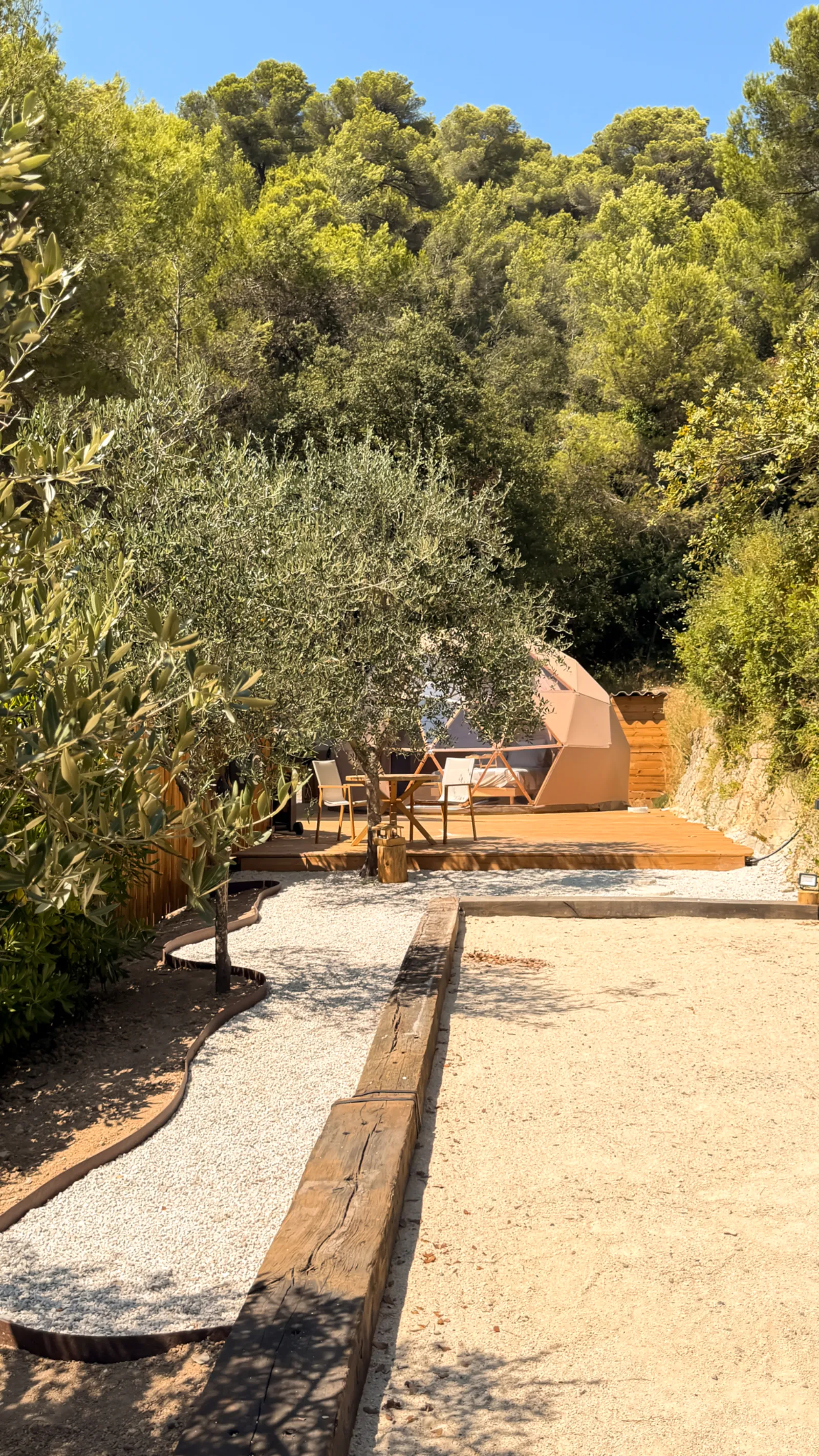 Luméa Dôme & Spa - Dôme avec jacuzzi privatif près de Nice (Tourrette-Levens, Alpes-Maritimes) - vue extérieure