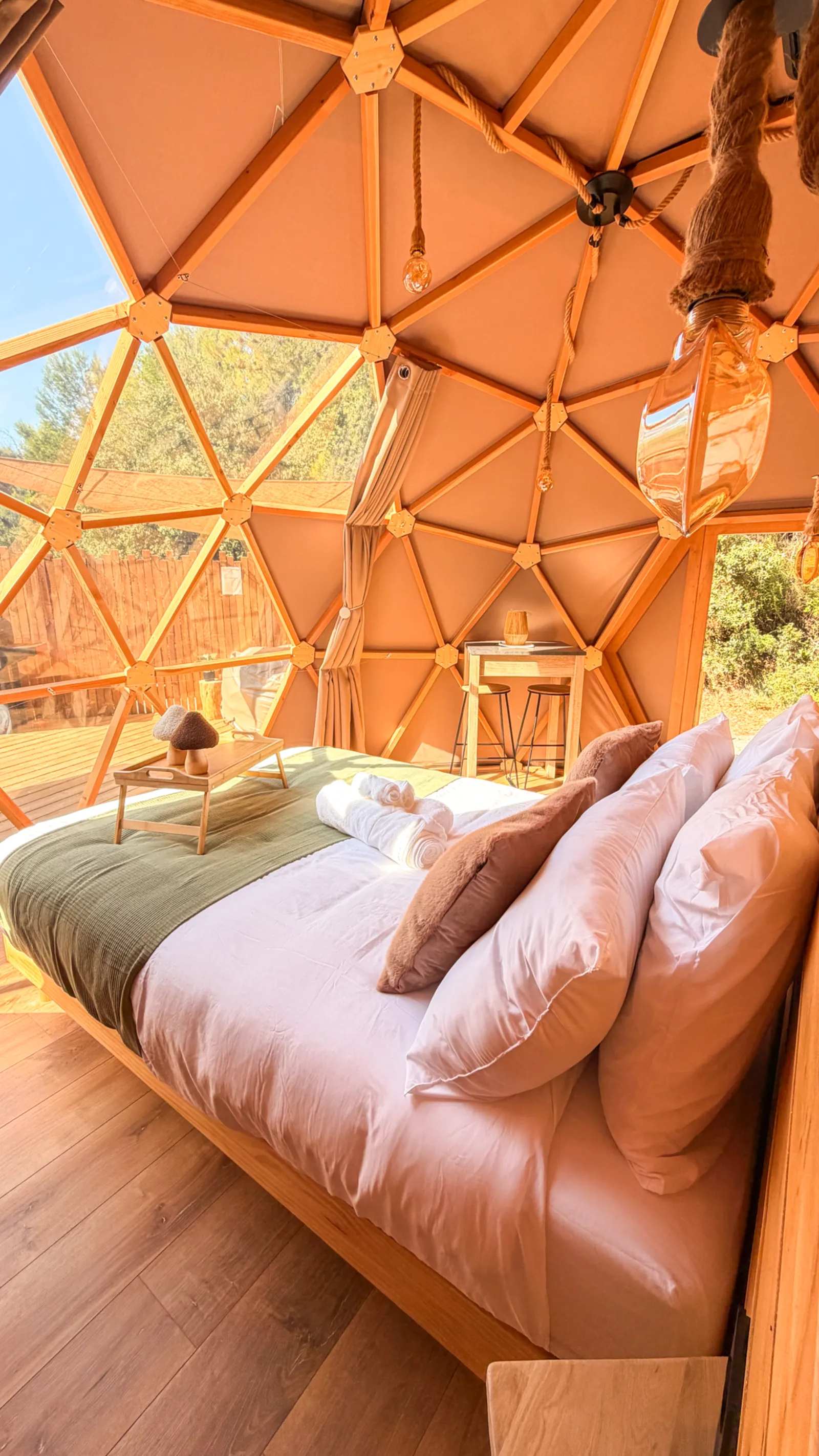 Chambre dôme sous les étoiles à Tourrette-Levens