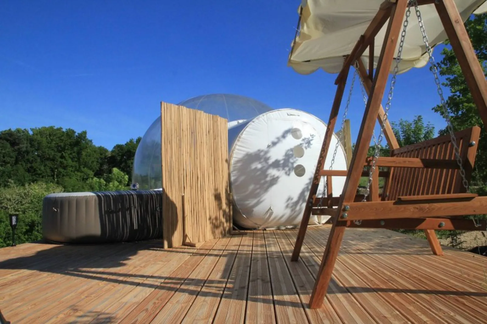 Bulle Spa Vénus : Bulle en Midi-Pyrénées (Occitanie) - bulle à Puycornet, Tarn-et-Garonne