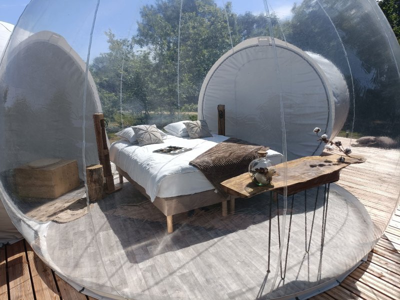 L'Ode à l'évasion : Bulle en Poitou-Charentes (Nouvelle Aquitaine) – bulle à Le Vigeant, Vienne