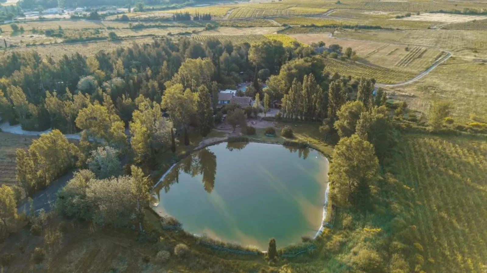 Évasion en Dôme au camping la Peirière - vue sur les Corbières (Tuchan, Aude) - photo 20 sur 34