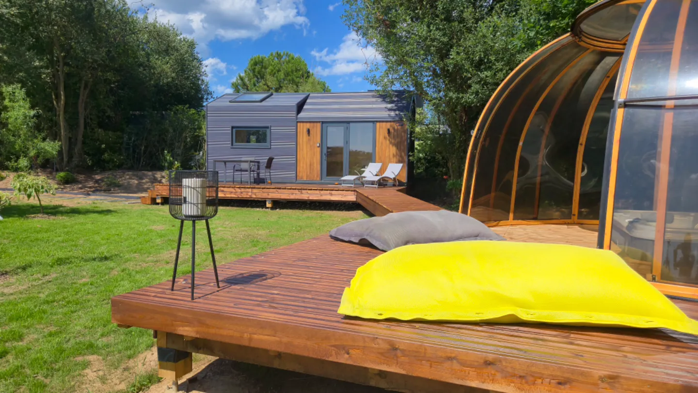 Tiny house dôme avec jacuzzi privatif en Bretagne (Yvias, Côtes-d'Armor) - cadre naturel Côtes-d'Armor