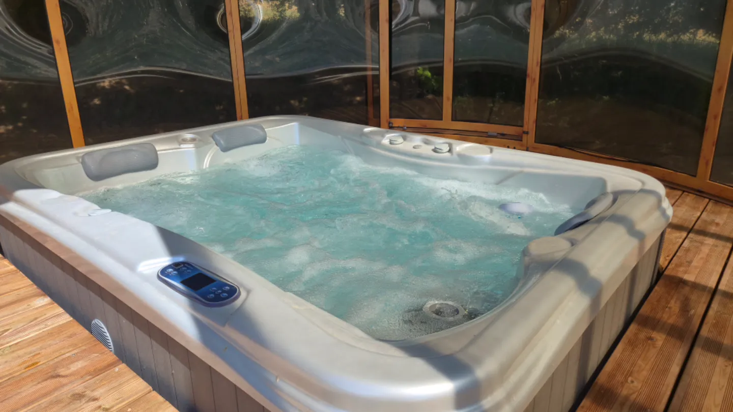 Tiny house dôme avec jacuzzi privatif en Bretagne (Yvias, Côtes-d'Armor) - photo 19 sur 30