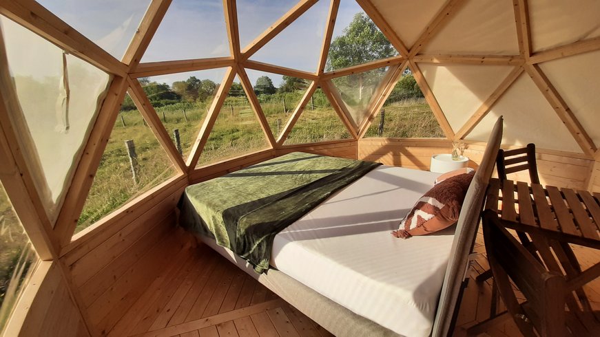 Intérieur dôme à La Robinière