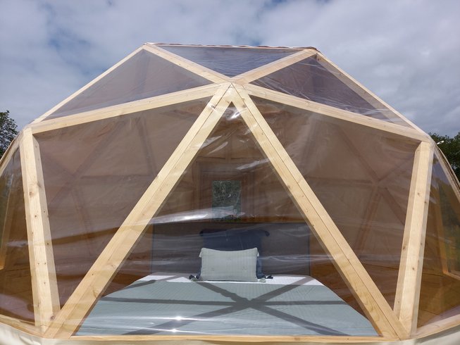 Chambre dôme sous les étoiles à La Robinière