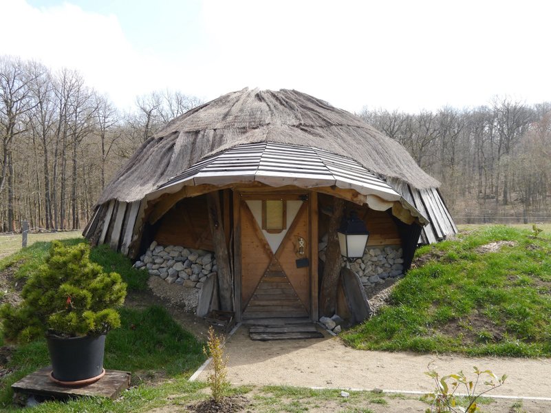 Dara : Dôme en Lorraine (Grand Est) – dôme à Vittel, Vosges