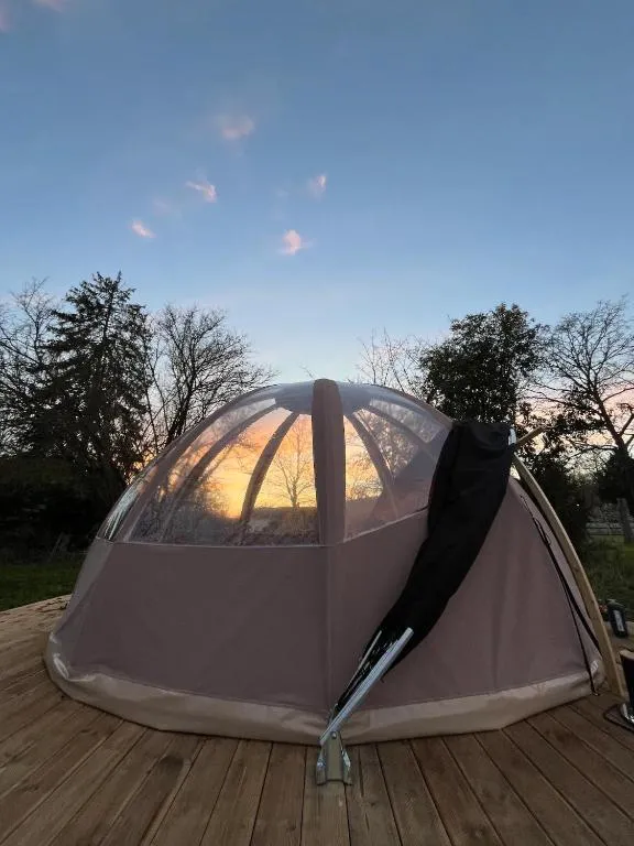 Bulle insolite Wigwam - Bulle transparente près d'Évreux (Aulnay-sur-Iton, Eure) - photo 9 sur 10