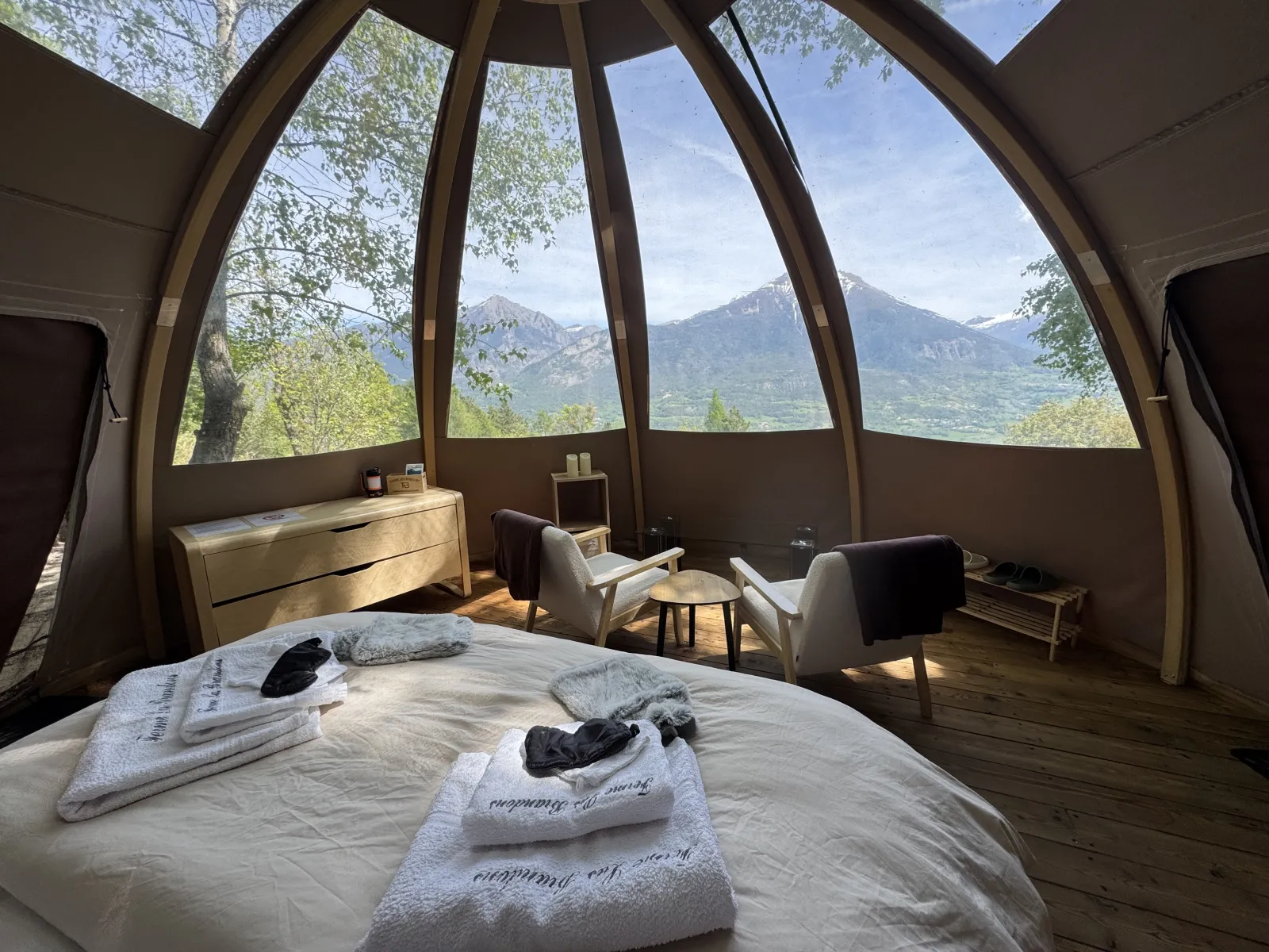 Wigwam montagnard & Spa - vue extérieure